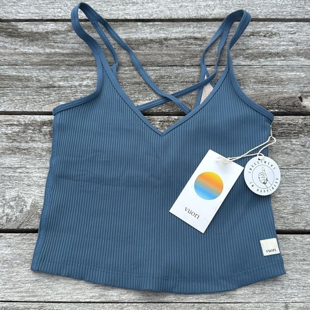 Vuori Rib Crop Tank Pool Blue Size XS‎ NWT 💙☀️